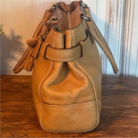 COACH Brown Leather Satchel Bag Purse Handbag - Picture 2 of 5